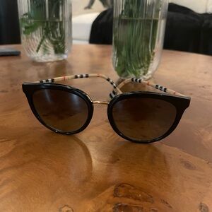 Burberry sunglasses